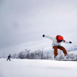 想去滑雪场燃烧卡路里 首选滑雪场锁定这几家